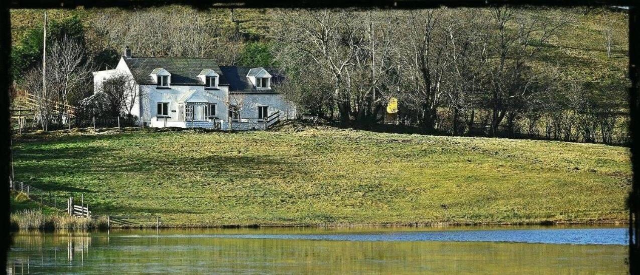 Lake View Romantic Retreat Абъристуит Екстериор снимка